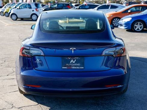 Used 2022 Tesla Model 3 Standard Range image 14