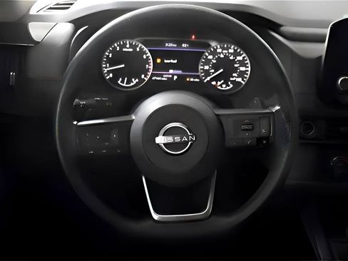 Used 2023 Nissan Pathfinder S image 27