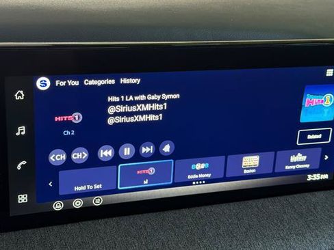New 2026 Nissan Kicks SV w/ Charging Package FWD image 20