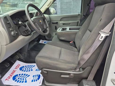 Used 2011 Chevrolet Silverado 1500 W/T image 9