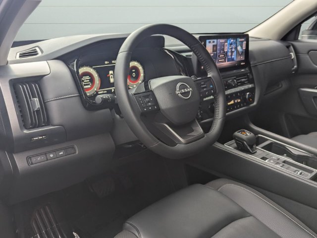 Certified 2026 Nissan Pathfinder SL FWD image 11