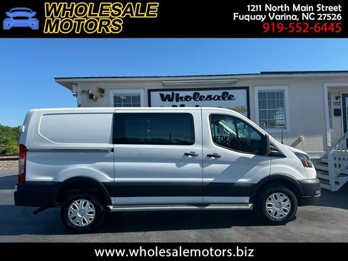 Used 2024 Ford Transit 250 Low Roof w/ Exterior Upgrade Package RWD image 1
