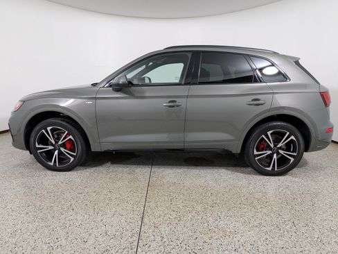 Certified 2025 Audi Q5 Prestige AWD/4WD image 4
