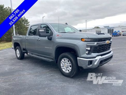 Certified 2025 Chevrolet Silverado 3500 LT w/ All Star Edition AWD/4WD image 7