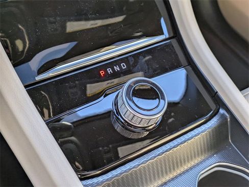 New 2026 Jeep Grand Cherokee Limited w/ Luxury Tech Group II image 24