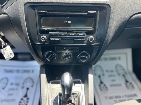 Used 2015 Volkswagen Jetta S FWD image 13