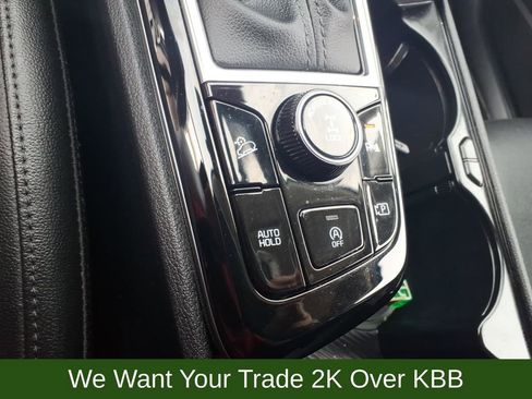 Used 2025 Kia Sportage EX image 29