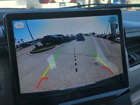 Used 2023 Ford Expedition Limited image 15