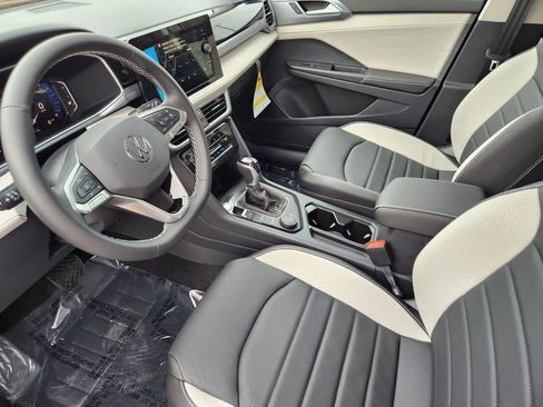 New 2026 Volkswagen Taos SEL AWD/4WD image 7