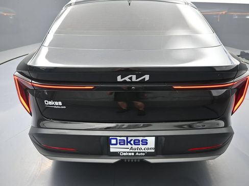 Certified 2025 Kia K4 FWD image 31