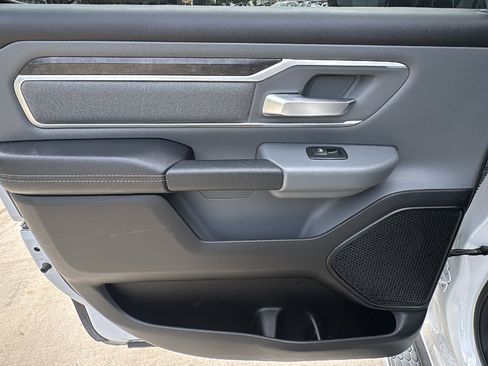Used 2022 RAM 1500 Big Horn AWD/4WD image 14