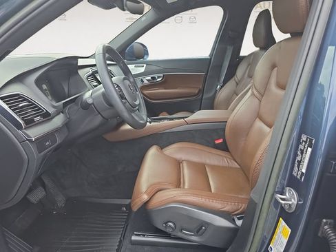 Used 2023 Volvo XC90 B6 Ultimate w/ Protection Package Premier AWD/4WD image 9