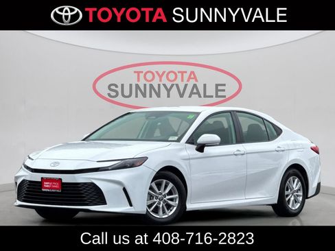 Used 2025 Toyota Camry LE FWD image 1