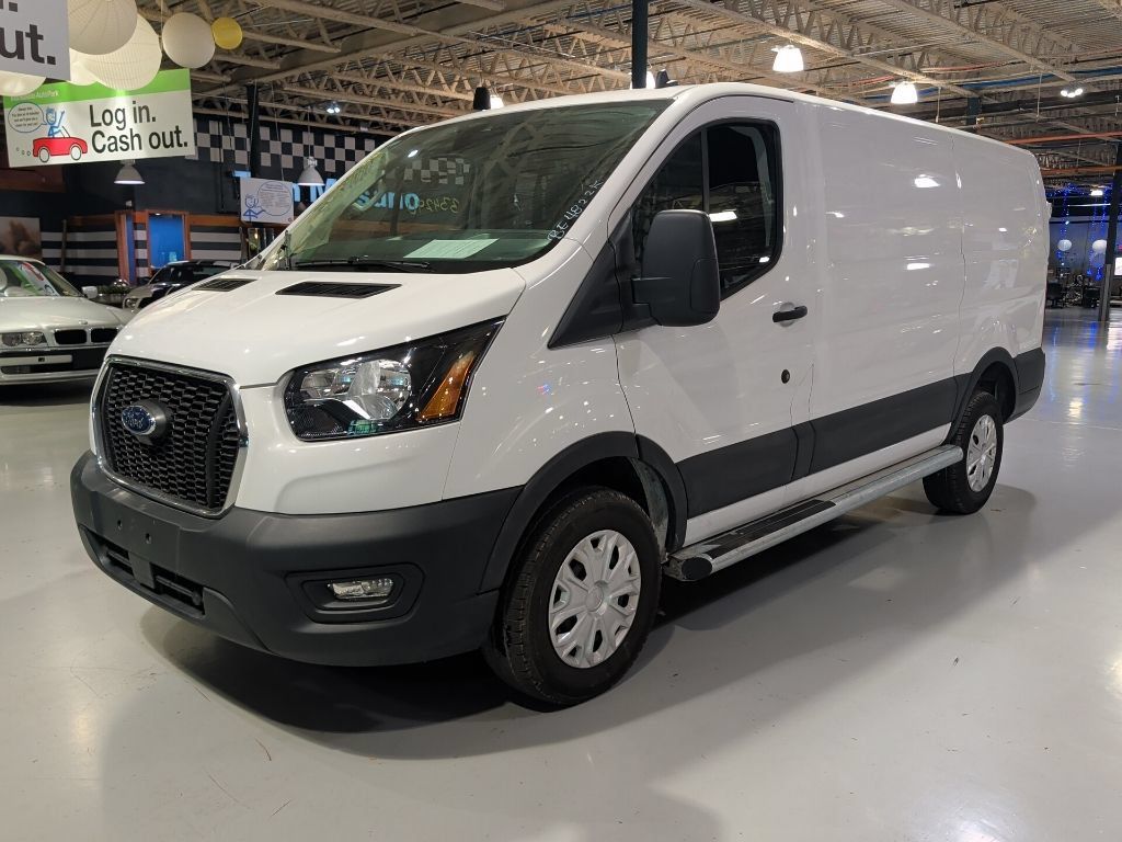 Used 2025 Ford Transit 250 Low Roof w/ Exterior Upgrade Package RWD image 3