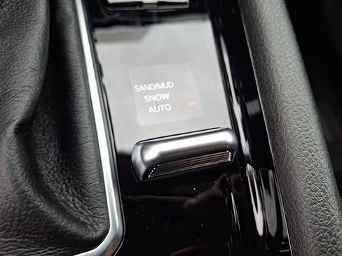 New 2026 Jeep Compass Limited image 19