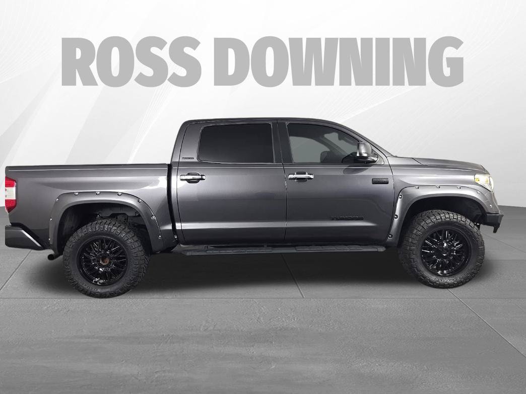 Used 2020 Toyota Tundra Limited w/ Limited Premium Package RWD image 3