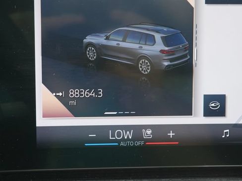 Used 2024 BMW X7 xDrive40i w/ Executive Package AWD/4WD image 21