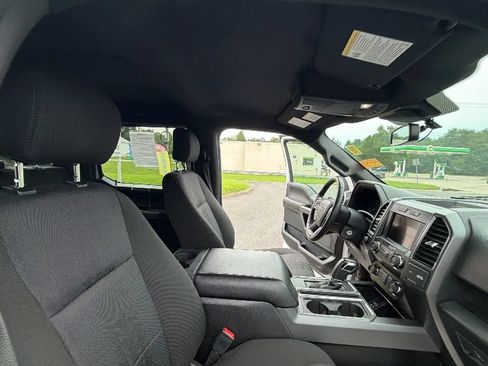 Used 2020 Ford F150 XLT w/ Equipment Group 302A Luxury AWD/4WD image 59