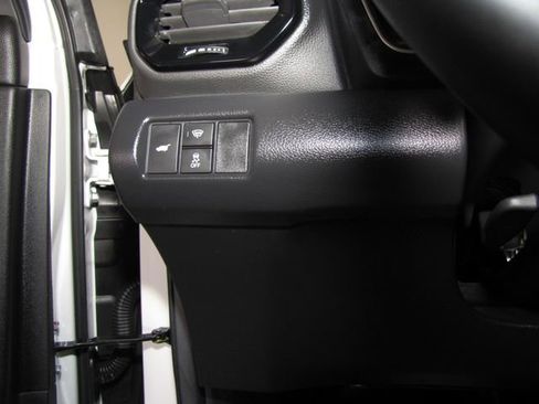 Certified 2025 Honda Pilot Elite image 9