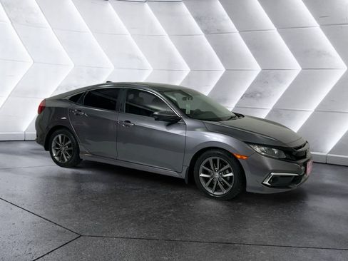 Used 2020 Honda Civic EX image 1