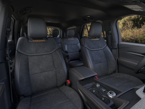 New 2026 Ford Explorer Tremor w/ Tremor Convenience Package image 10