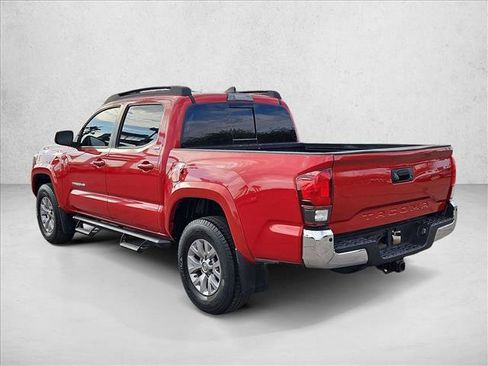Used 2018 Toyota Tacoma SR5 image 8