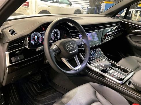 Certified 2025 Audi Q7 2.0T Premium Plus AWD/4WD image 14