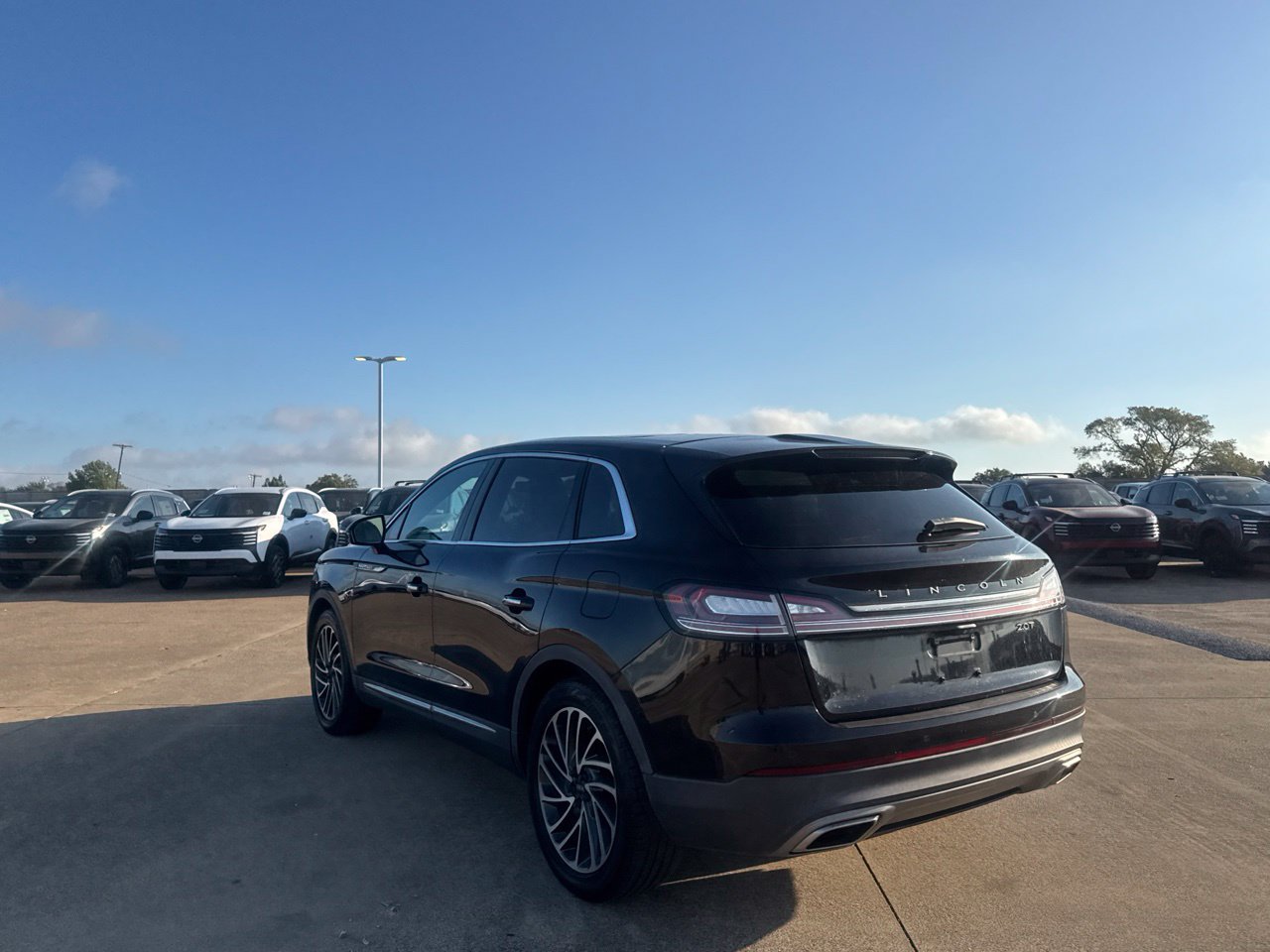 Used 2019 Lincoln Nautilus Reserve w/ Cargo Utility Package FWD image 22