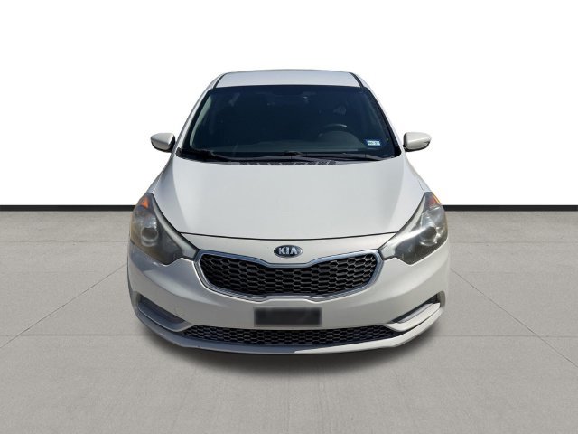 Used 2015 Kia Forte LX FWD image 2