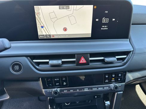 New 2026 Kia Seltos EX FWD image 28