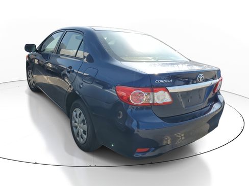 Used 2011 Toyota Corolla LE image 6