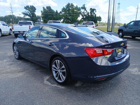 Used 2025 Chevrolet Malibu LT FWD image 4