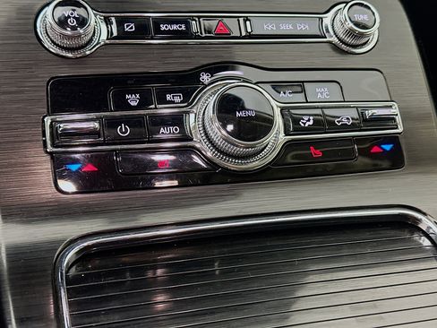 Used 2021 Lincoln Nautilus FWD w/ Equipment Group 101A image 24