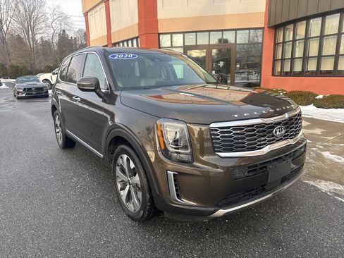 Used 2020 Kia Telluride S image 9