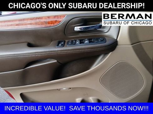 Used 2016 Chrysler Town & Country LX image 19