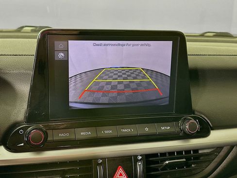 Used 2023 Kia Forte LXS image 18