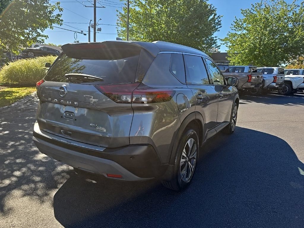 Used 2021 Nissan Rogue SV w/ Premium Package AWD/4WD image 8