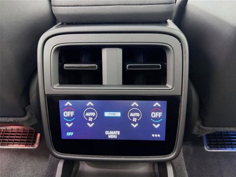 New 2025 Porsche Taycan image 17