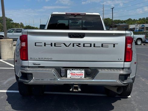 Used 2020 Chevrolet Silverado 3500 LT w/ Convenience Package AWD/4WD image 4