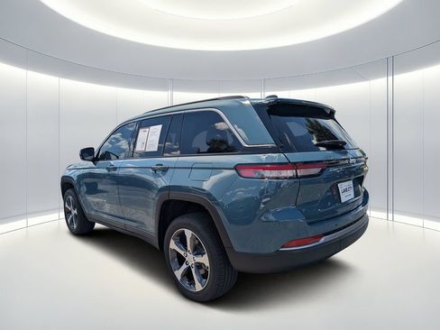 Used 2026 Jeep Grand Cherokee Limited RWD image 6