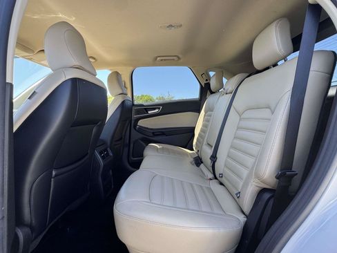 Used 2023 Ford Edge SEL AWD/4WD image 20