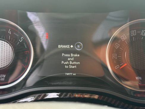 Used 2018 Dodge Challenger R/T Scat Pack RWD image 8