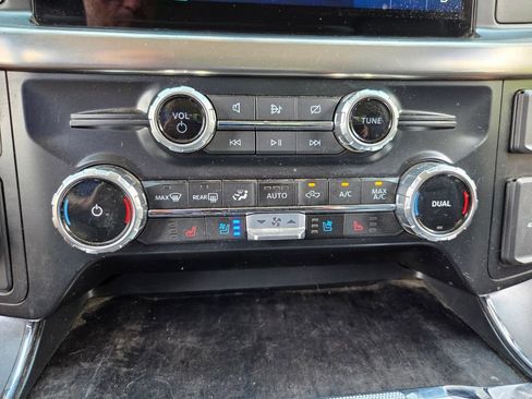 Used 2023 Ford F150 Lariat RWD image 30