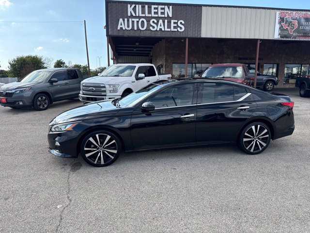 Used 2019 Nissan Altima 2.5 Platinum FWD image 1