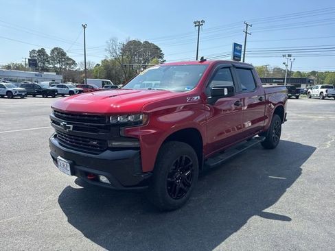 Used 2022 Chevrolet Silverado 1500 LT Trail Boss w/ Safety Package AWD/4WD image 19