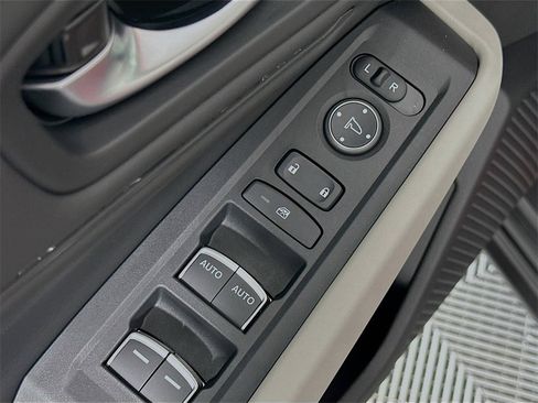 New 2025 Honda Accord SE image 24