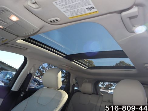 Used 2016 Ford Edge Titanium w/ Equipment Group 301A image 14