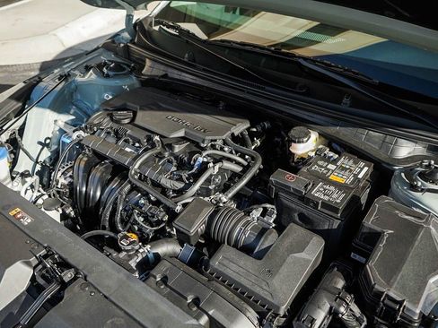 New 2025 Kia K4 LXS image 7