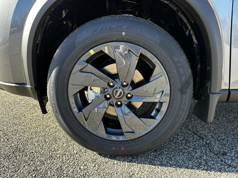 New 2026 Nissan Rogue SV image 11