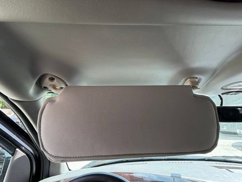Used 2015 Chevrolet Express 2500 RWD image 60